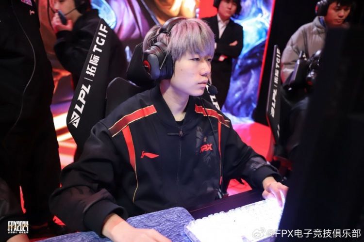 957对FPX打野milkyway评价这么高？说他像S7的Theshy！