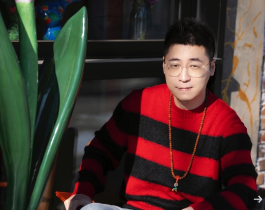 王多多吐槽RNG:同样是2-7,TT在RNG面前强得像7-2