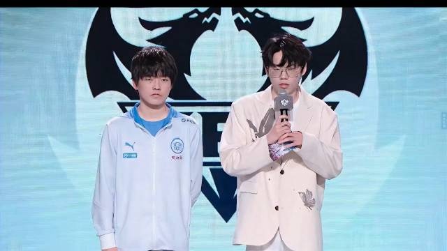 赛后采访TTG小白熊:中期有点着急,团战没有打好