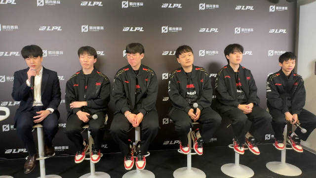 Missing评价sheer初登赛场:未来是属于你的 希望你不忘初心 加油