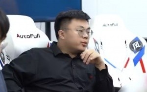脚神深夜更博:今天也是最美好的一天啊!