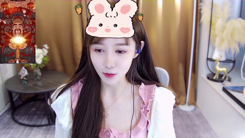 依旧火热?斗鱼4月数据:LOL月活观众多达5000万 星秀流水1.2亿