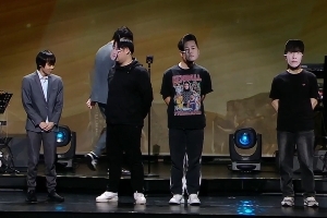 打个老头杯人麻了!Ning队一晚开庭三次 Theshy、weixiao、Ning都上头