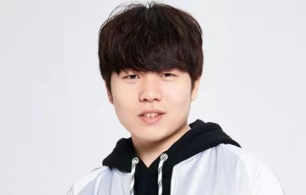 Rookie看第二局G2一抢德莱文:这不是TES的BP吗?
