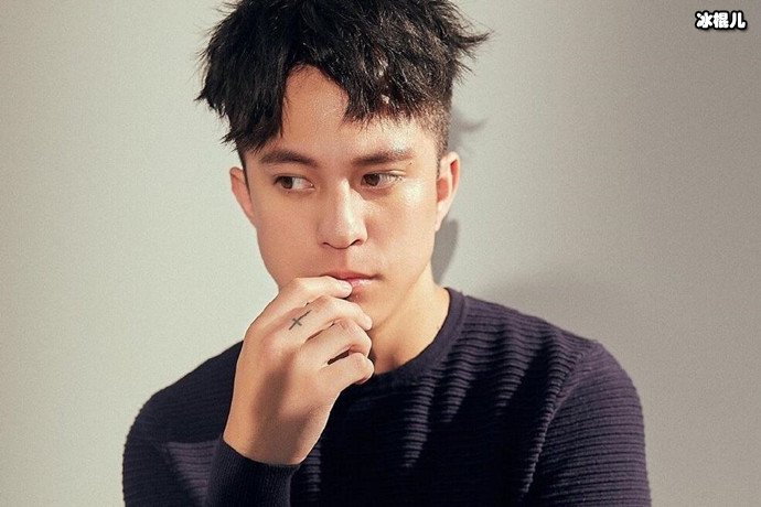 演员黄仲昆儿子被扒, 黄远和父亲一样进入娱乐圈?
