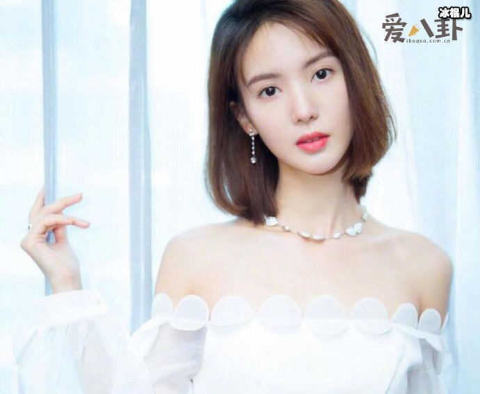 金晨现任男友是谁? 与金晨夜会的男子是她新男朋友吗