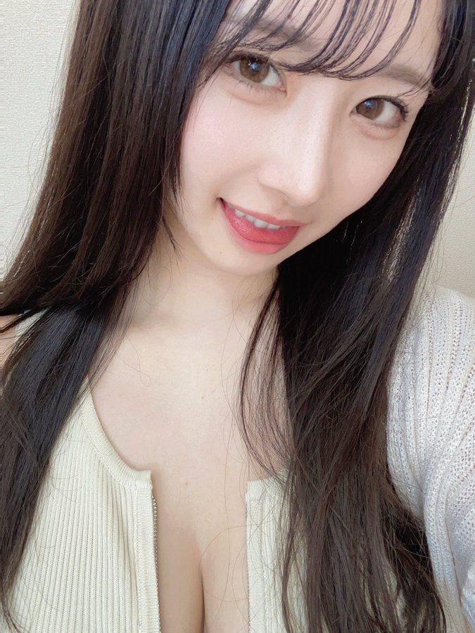 小野坂唯香(小野坂ゆいか)出道作品番号及封面,小野坂唯香个人简介