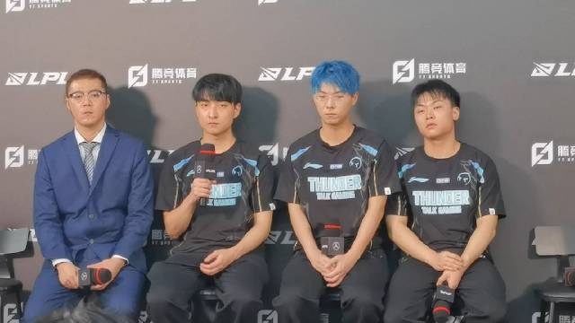 TT败者群访 教练:我们也有打的好的部分 但相对的也有很多的失误