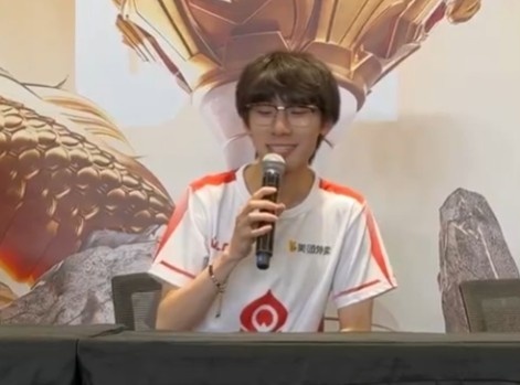 baolan:我下台之后我跟Ning说,不是说6:0吗?他说现在还是5:3