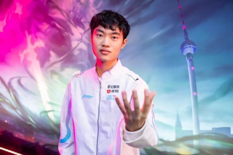 T1将与BLG再度对决!LOL官推预热:Faker VS knight!