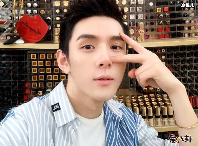 小S与李佳琦同台,两人竟不分上下?