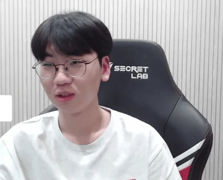 Doran:睡到一半突然叫我快来江南开会,氛围很友好就签约了