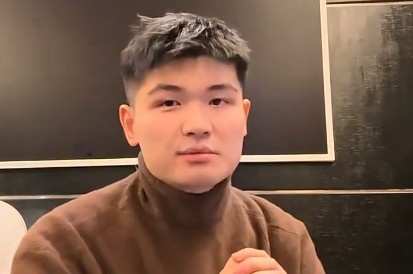 无状态录视频喷Mlxg:我农民中单攀不上贵族打野 基本素质都没有