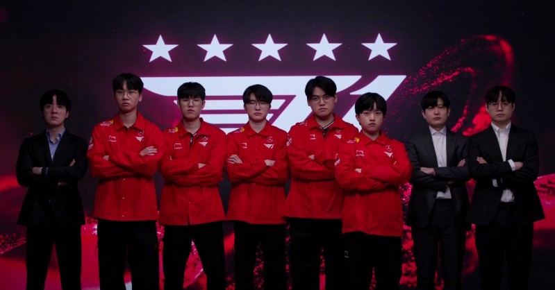 网友吐槽T1五星新队服:T1爆改F1是吗?不知道的以为中国队!