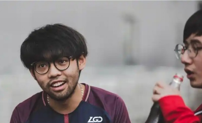 前DOTA2选手Maybe坦言:我是吃红利最多的那批选手 枫哥黄翔他们就比较惨了!