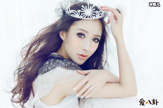 李羲儿大尺度写真秀豪乳照片 她与潘粤明是什么关系?