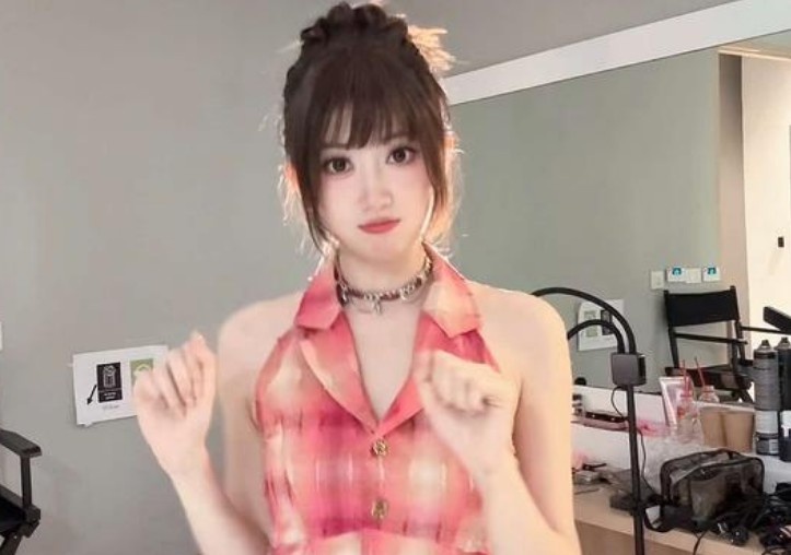 无畏契约主持唯嘉分享视频:曼谷大师赛都在看了吗?