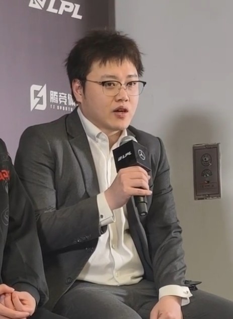 花钱建主场总得享受享受吧!JDG教练:主场优势肯定是有的