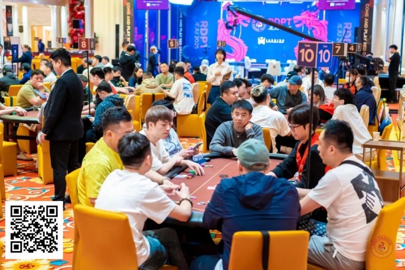 【EV扑克】红龙杯夏日济州站新的超越!青龙杯503人次参赛75人晋级决战擂场争夺系列赛首件冠军夹克!现场抽奖活动携带幸运明日降临赛场!
