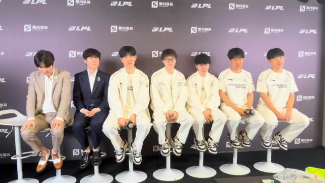 Meiko评价GALA五杀:下一次就给我们中上(五杀)吧 让他们收割