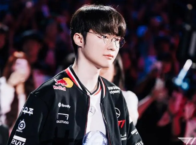 Faker:对冠军皮肤很满意;想尽可能创造更多星星