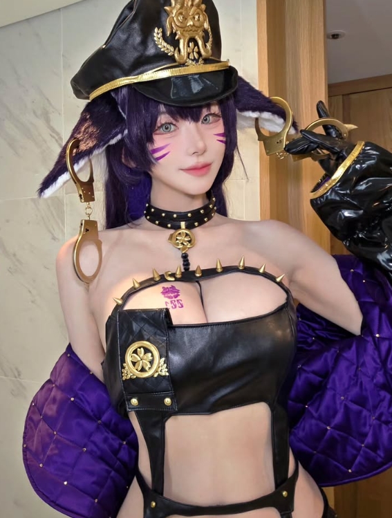 Faker美女粉丝晒Cos返图:期待明天展位见~💕