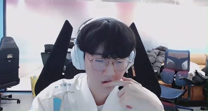 终于不是死一次就输比赛了!Viper回归LPL首秀完美 打出7-2-12战绩