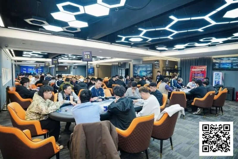 【EV扑克】麒麟竞技迎春赛 | A组131人参赛,阿玮449500记分牌领跑