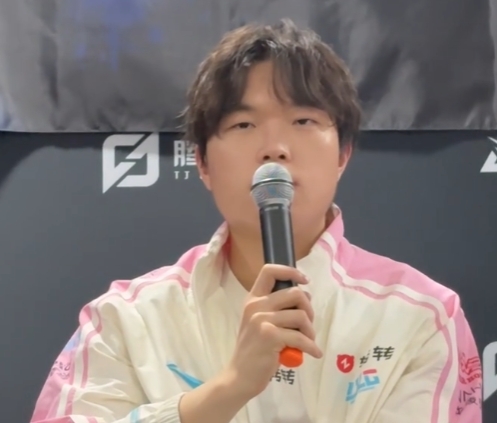 Bin:先锋赛有没有重点关注谁?没有!我只会关注自己的表现!