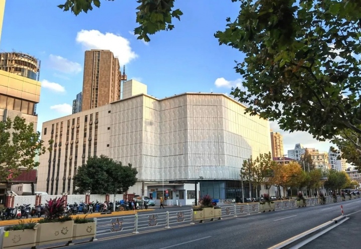 没有TheShy流量得大打折扣吧!iG将启用上海新主场:3月份左右开园