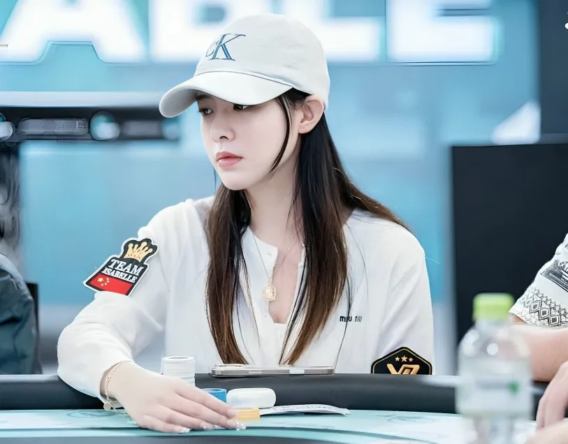 【EV扑克】扑克女力|杨洋专访:若被困难击倒?那就顺势躺下睡一觉吧!
