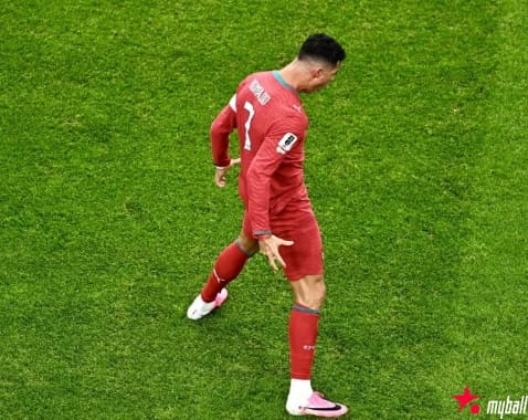世界杯C罗封神夜:5-0横扫乌兹别克斯坦,连续6届世界杯进球创历史,大发体育助力你的致富之路!