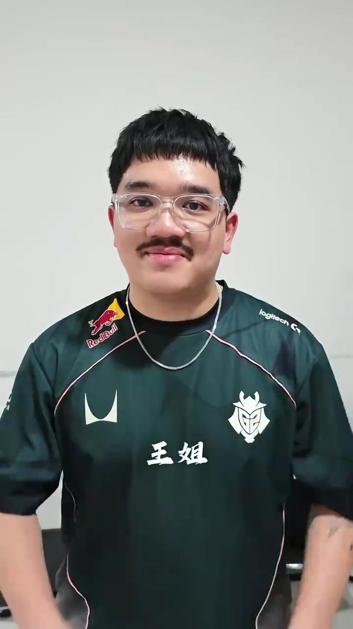 无畏契约主持唯嘉分享视频：没毛病，G2来了也得叫王姐😎😎